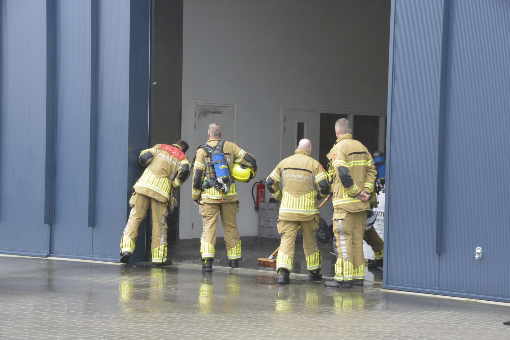 Foto: waterleiding gesprongen pand alkmaar.jpg